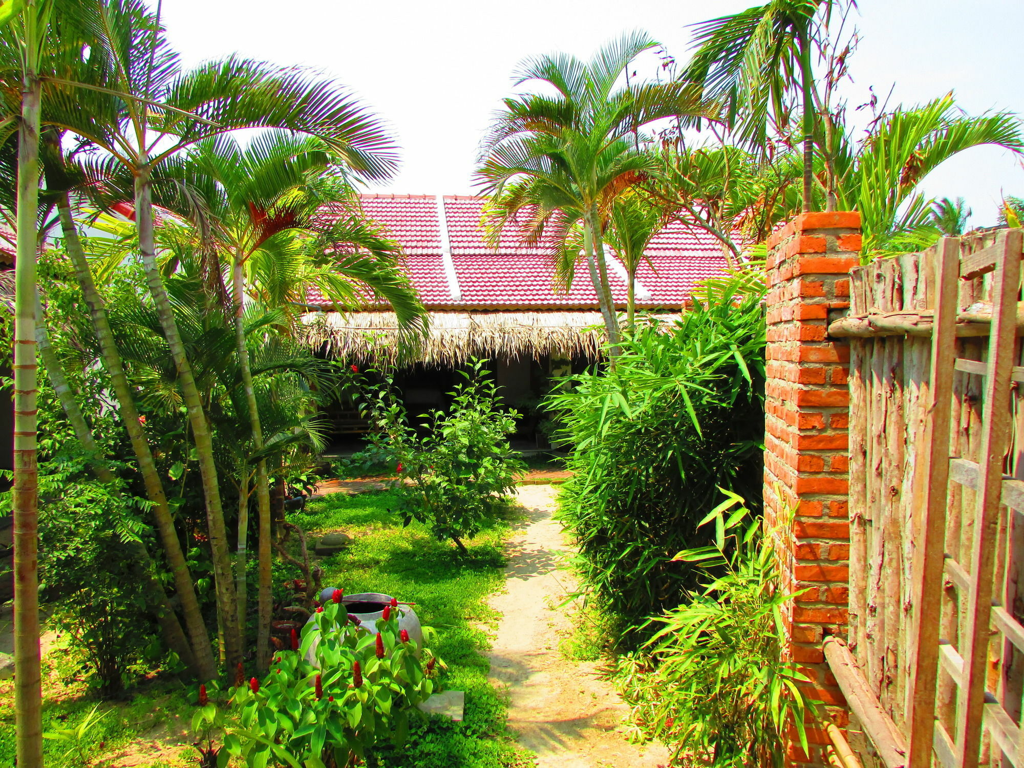 Red Flower Cottages Homestay Hoi An Exterior foto